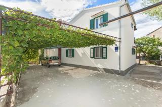Apartments Srdan - Rogoznica - 1