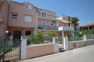 Apartments and Room Zinka - Vodice - 0