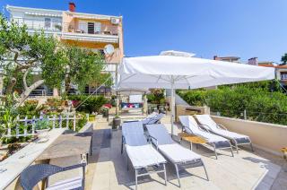 Apartments Nives - 1