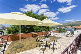 Apartments and Rooms Iva - 7