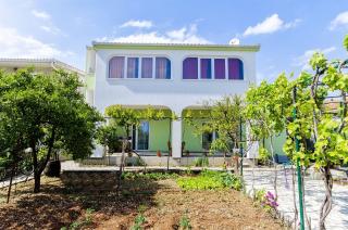 Apartments Branka - Trogir - 0