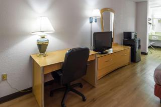 Motel 6-Groton, CT - Casinos nearby - Groton - 4