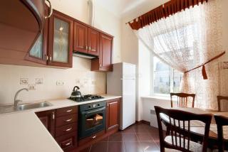 Classic apartment in Deribasovskay - Odessa - 7