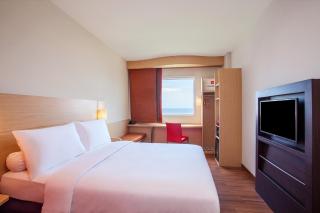 Ibis Manado City Center Boulevard - Manado - 8