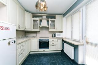 Apartment on Cheliabinska 19 - Kiev - 2