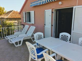 Apartment Grubelic - Prvić Šepurine - 5