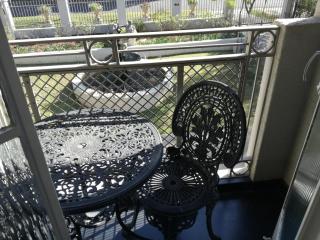 29onTait Guest House - 6