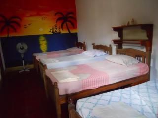 Beach Hostal Oasis - 1
