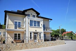 Willa Różana - Apartamenty i Pokoje Gościnne - Sandomierz - 8