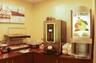 Hôtel & Restaurant Le Belvédère - Porto Ota - 2