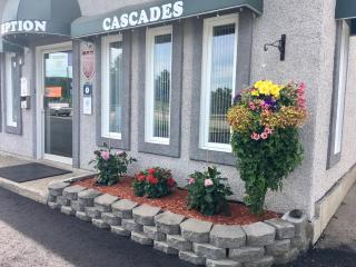 Motel Des Cascades - Baie-Saint-Paul - 1