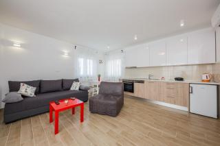 Apartments MARE - Trogir - 7