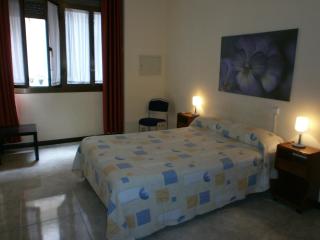 Hostal Absolut Stay - 7