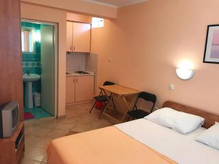 Antonio Apartments - 3