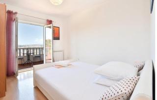 Family friendly apartments with a swimming pool Podstrana, Split - 13828 - 1