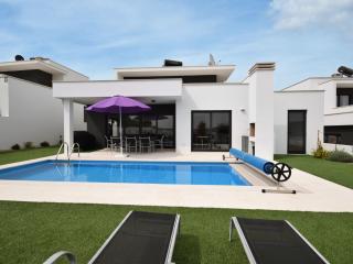 Modern villa with private swimming pool - Famalicão - 5