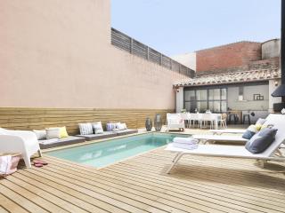 Belvilla by OYO Pink House - La Tallada - 9