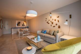 OCEAN VIEW DELUXE SUITE: PVT. BEACH & POOL - San Juan - 6