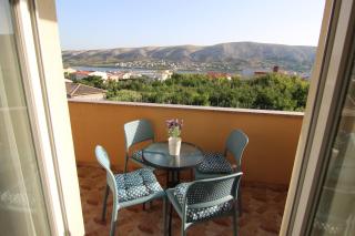 Family Apartments House Damir - Pag - 0