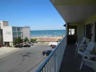 Admiral on Baltimore - Rehoboth Beach - 3