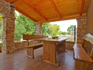 House Nikola 1422 - Peroj - 3