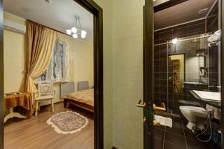 Aleksandria Hotel - 3