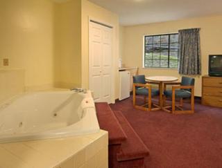 Brookshire Inn - Inez - 8