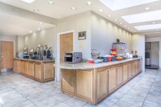 Ramada by Wyndham St George - St. George - 1