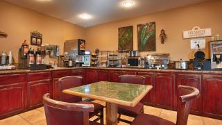 Best Western Abilene Inn & Suites - 1