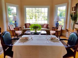 Kingsbrae Inn - 8