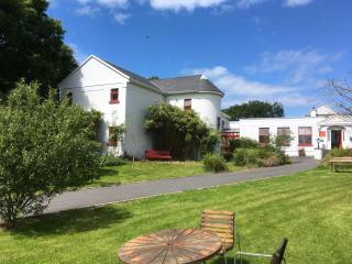 The Burren Hostel - Sleepzone - Lisdoonvarna - 0