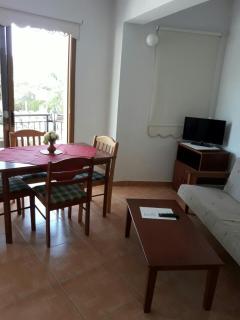 Yialos Apartments - Pissouri - 1
