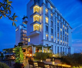 Jambuluwuk Malioboro Hotel Yogyakarta - Yogyakarta - 9