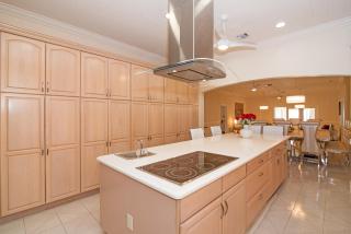 Sprat Bay Luxury Villa - Half Way Pond - 3