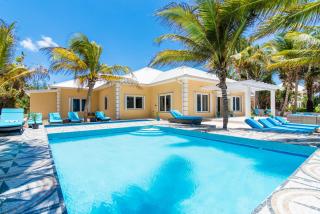 Sprat Bay Luxury Villa - Half Way Pond - 0