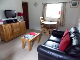 Curly Tail Cottage - Cloughton - 9