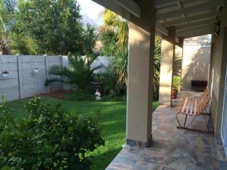 van Biljon Cottage No Loadshedding - Oudtshoorn - 4