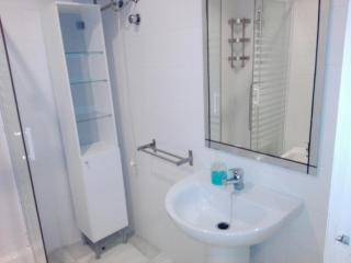 Céntrico Apartamento con Patio Privado - 5