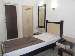 Modern Hotel - Bangalore - 1