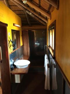 Stiltz Guest House - 5