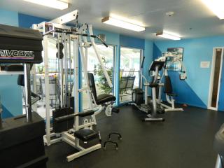 Best Western Carlton Suites - 8