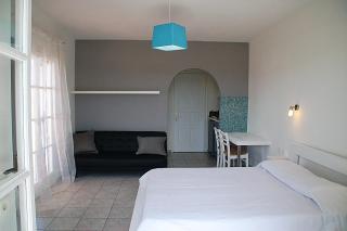 Handrina Studios - Naxos Chora - 6