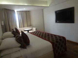 Ramee Guestline Hotel Juhu - Mumbai - 2