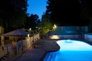Cottages On River Road - Guerneville - 6