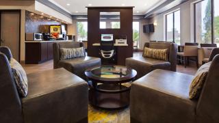 Best Western Plus North Houston Inn & Suites - Houston - 7