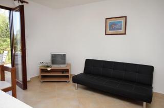 Apartments by the sea Omisalj, Krk - 5298 - Omišalj - 2