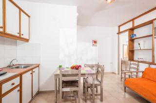 Panorama-Seaview Studios & Apartments - 3