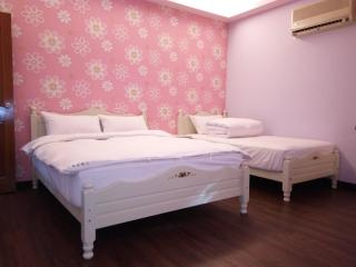 Tai Yu Ju Bao Fang B&B - Yongan - 1
