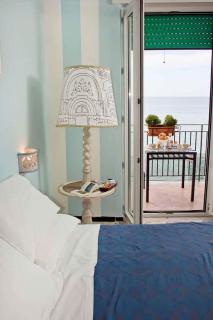 B&B Fronte Del Mare - Salerno - 6