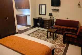 Alhambra Palace Hotel Suites - Ramallah - Ramallah - 4